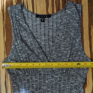 Marbled Black White Bodycon Sleeveless Knit Dress